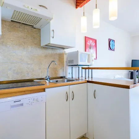 Apartment Eurhostal - Seaview By Interhome *