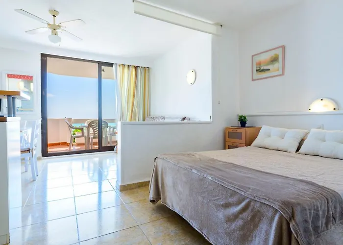 Eurhostal - Seaview By Interhome *